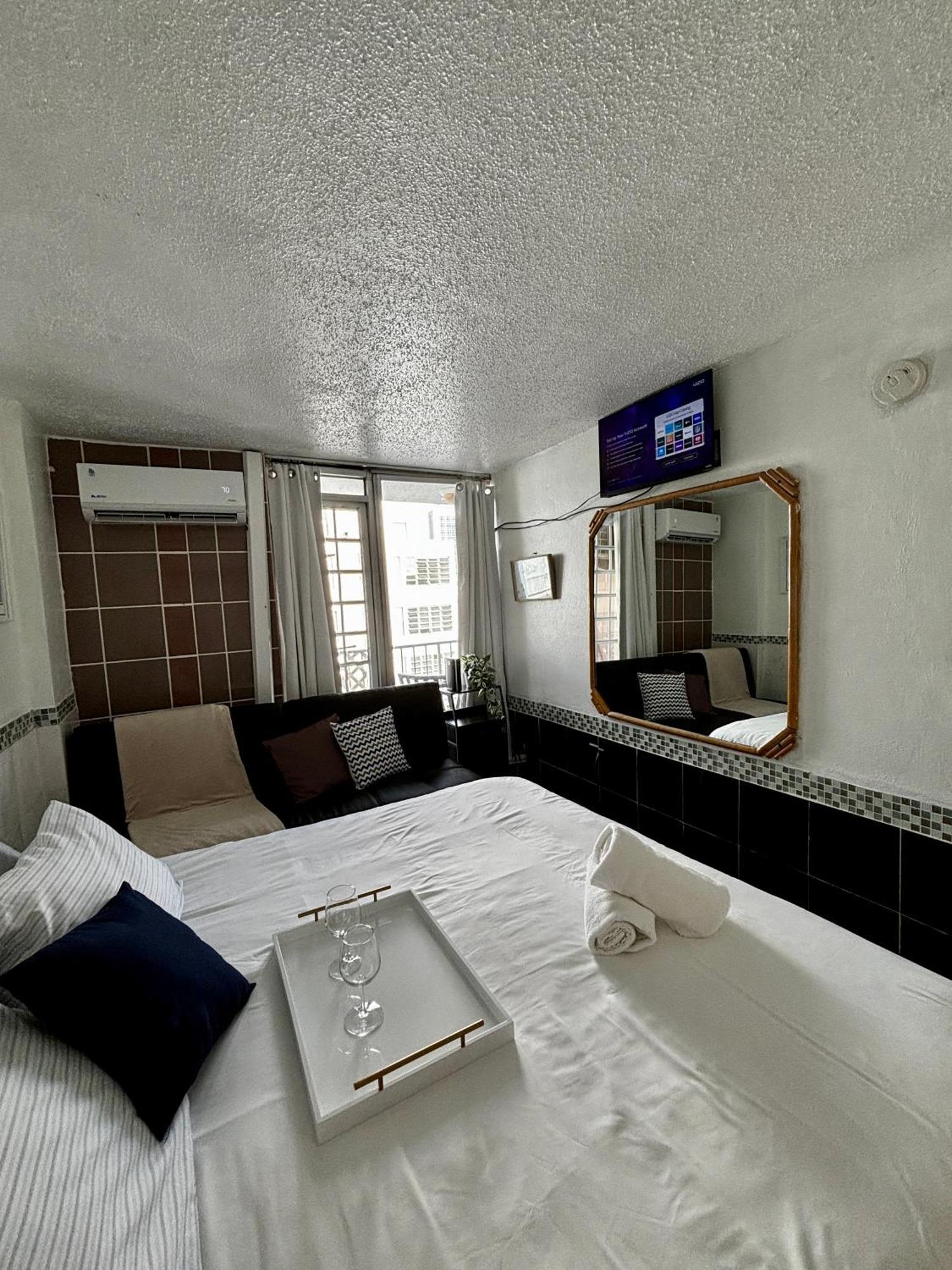 Isla Verde Modern Apartment With Pool San Juan Zewnętrze zdjęcie