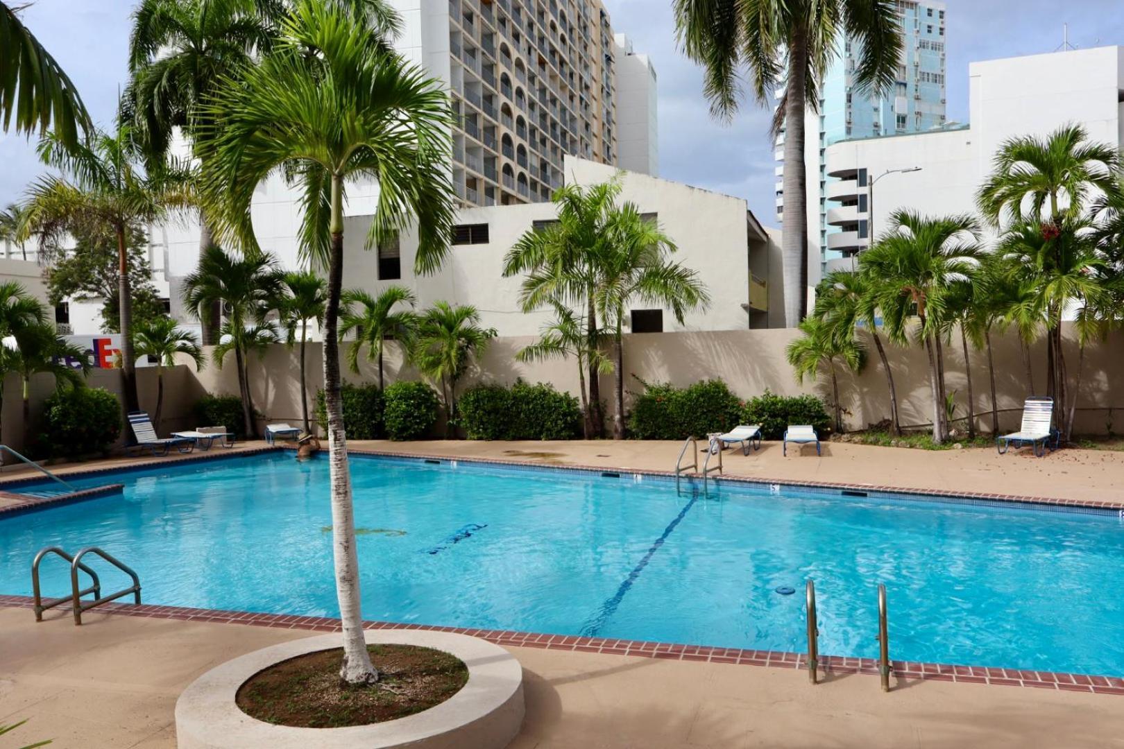 Isla Verde Modern Apartment With Pool San Juan Zewnętrze zdjęcie