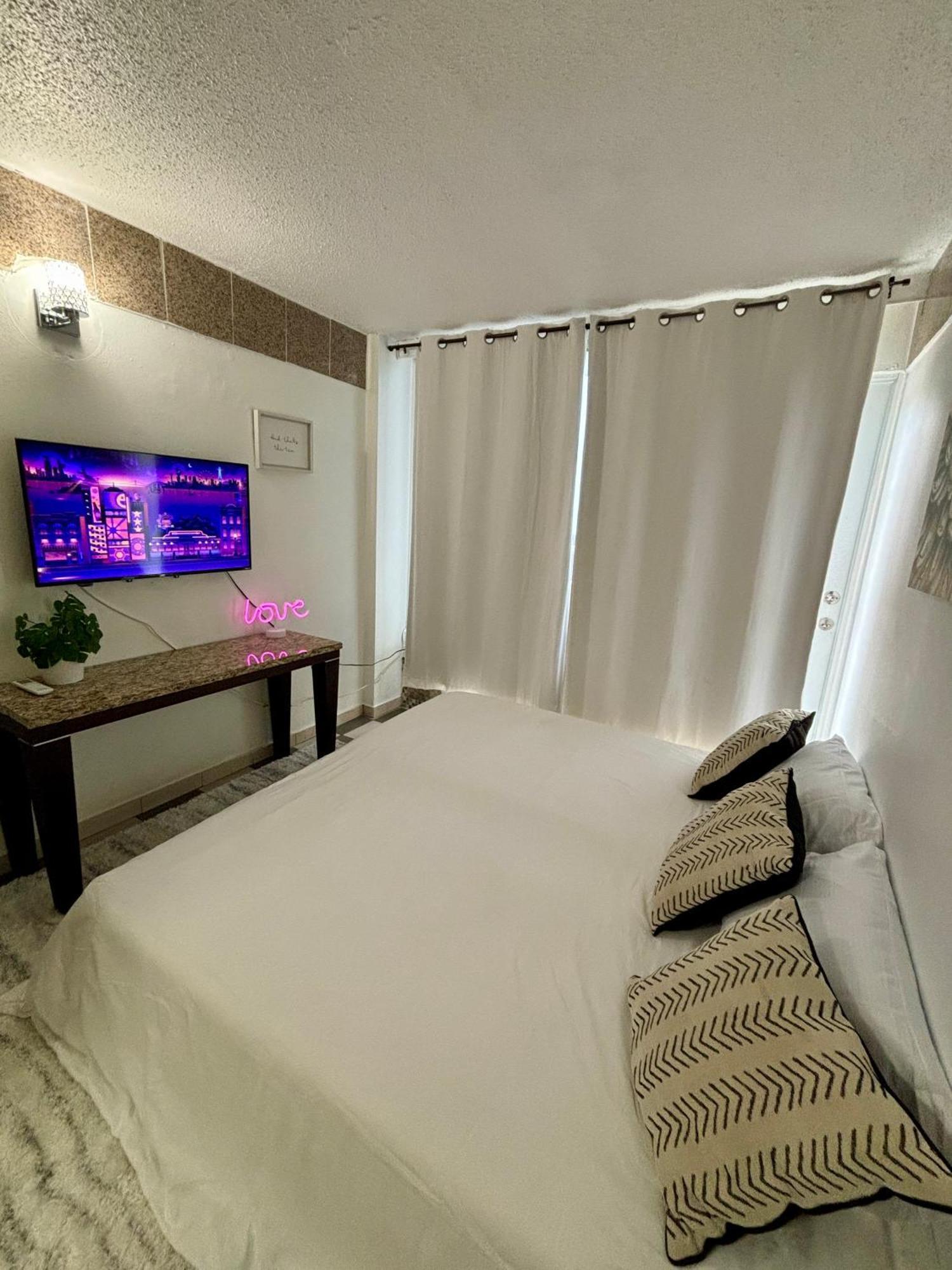 Isla Verde Modern Apartment With Pool San Juan Zewnętrze zdjęcie